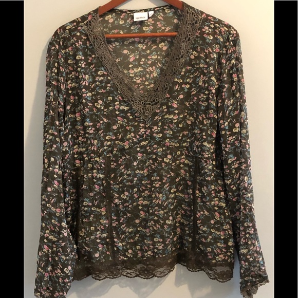 Together Tops - Pretty Sheer Blouse with Ditsy Flower Print (14)